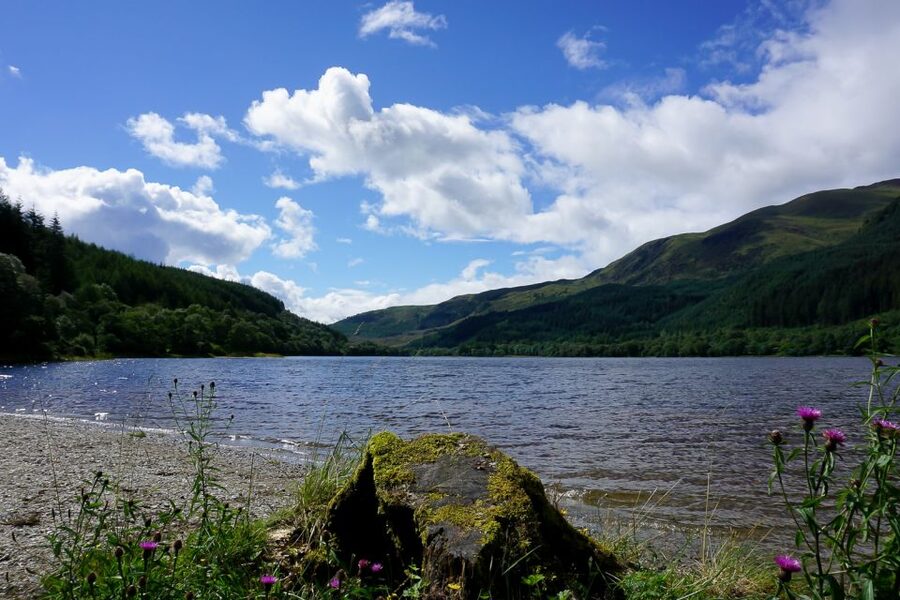 From Edinburgh: West Highland Lochs and Castles Day Trip - Crossing the Arrochar Alps and Rest and Be Thankful