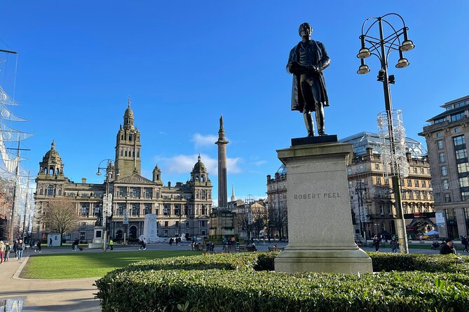 Glasgow in a Day: Family-friendly Private Day Tour from Edinburgh - The University of Glasgow and the West End