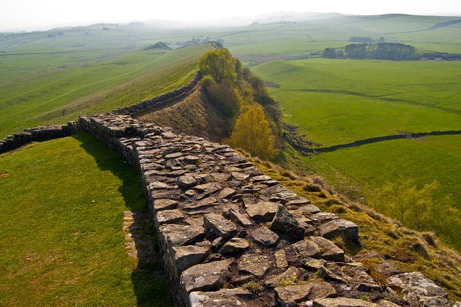 Hadrian's Wall & The Borders Tour from Edinburgh Incl. Admission - Jedburgh Abbey and the Scottish Borders