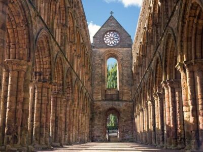 Hadrian’s Wall & The Borders Tour from Edinburgh Incl. Admission