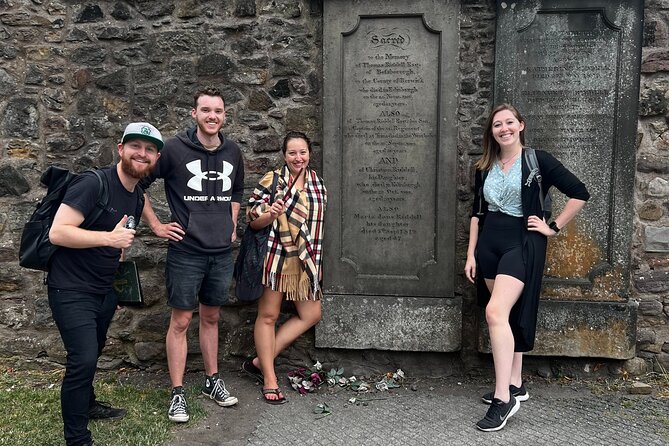Harry Potter Tour & Edinburgh Castle Visit - Old Town streets and Edinburgh’s darker side