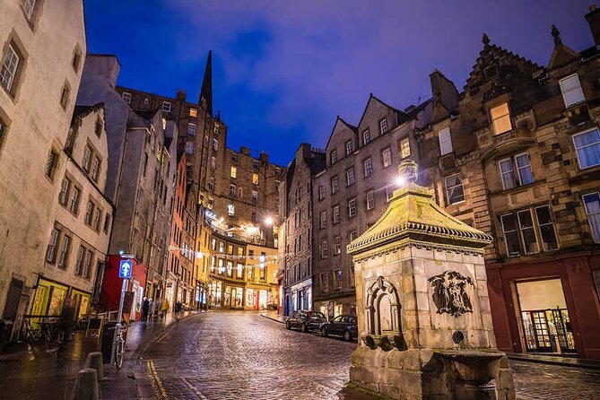 Harry Potter Tour & Edinburgh Castle Visit - Greyfriars Cemetery, the tour’s strongest Potter stop