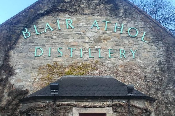 Highland and Lowland whisky tour - Half day from Edinburgh - Two distilleries in one short Scottish morning