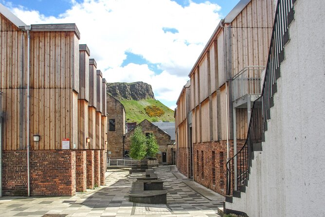 Highlights from Edinburgh’s Old Town: A Self-Guided Audio Tour - Around the National Museum of Scotland