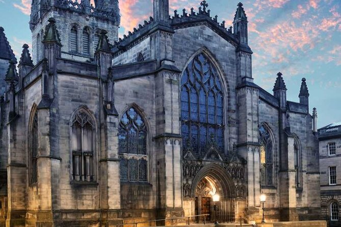 Highlights from the Royal Mile: A Self-Guided Audio Tour - Key points along Edinburgh’s oldest street