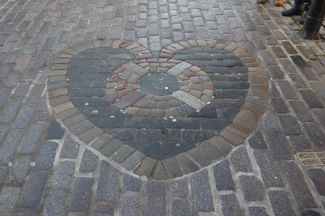 Highlights from the Royal Mile: A Self-Guided Audio Tour - St Giles Cathedral and the Old Tolbooth