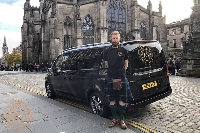 Historic Edinburgh and Rosslyn Chapel Full-Day Private Tour in a Premium Minivan - Calton Hill: the city in one useful view