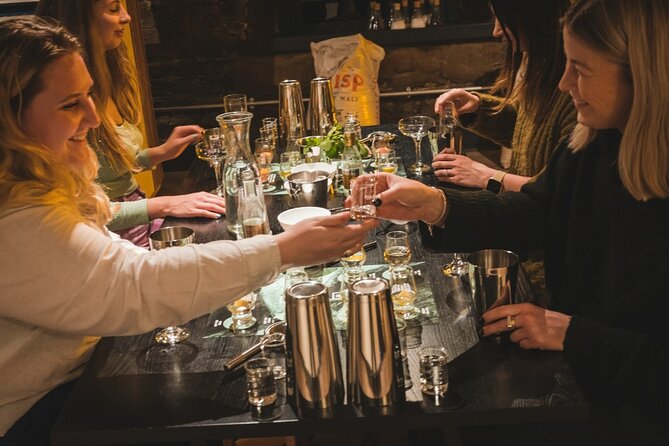 Holyrood Distillery Gin Tasting Experience - A modern gin evening at Holyrood Distillery
