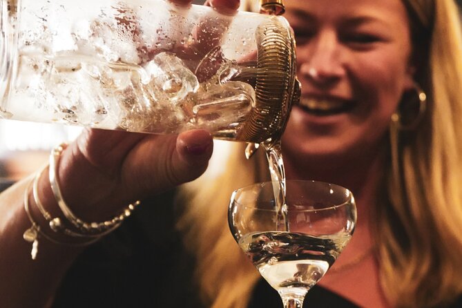 Holyrood Distillery Gin Tasting Experience - Starting at 6 pm on St Leonard’s Lane