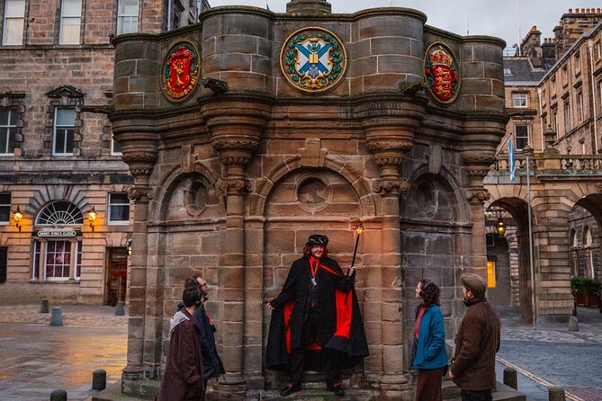 Immersive Old Town Ghost Walking Tour in Edinburgh - Who will enjoy this Edinburgh ghost walk?