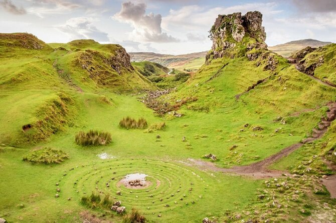 Isle of Skye, Loch Ness & Highlands: 3-Day Private Luxury Tour - Glencoe, Hagrid’s Hut, and Eilean Donan