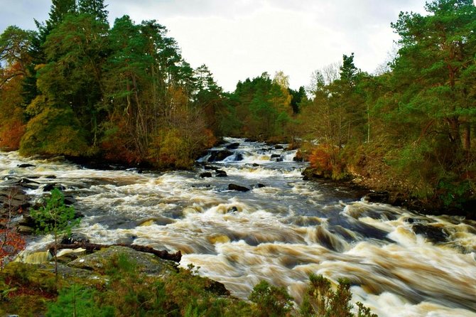 Loch Lomond & The Highlands Private Day Tour with Scottish Local - Passing Stirling and the Kelpies