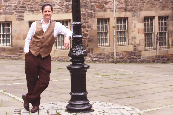 Magical Walking Tour in Edinburgh - Victoria Street and Edinburgh’s wizarding image