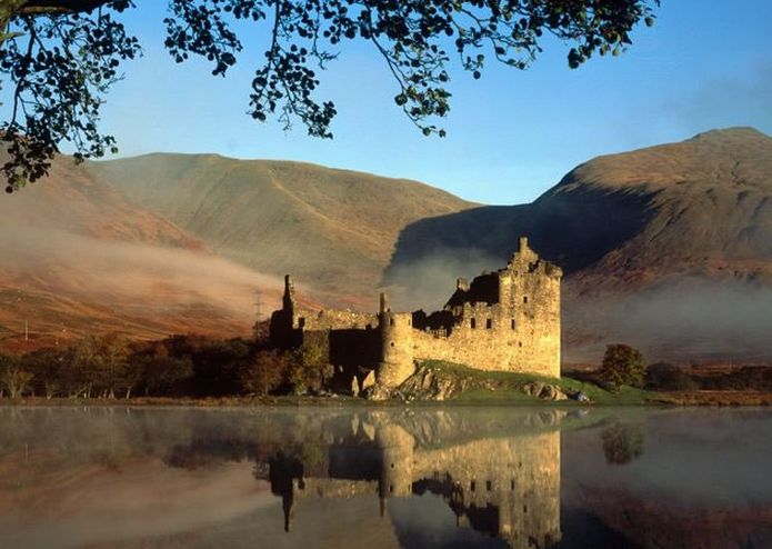 Oban, Lochs & Inveraray Full-Day Tour from Edinburgh - Inveraray and the shores of Loch Fyne