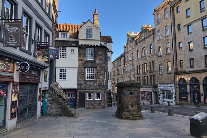 Old Edinburgh Private Walking Tour - Starting at John Knox House on the High Street