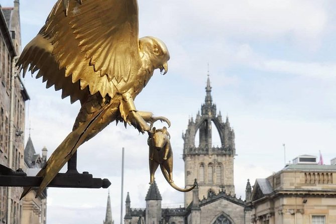 Old Town Walking Tour History and Tales in Edinburgh - Why Edinburgh Old Town makes a strong first walk