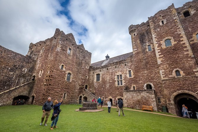 Outlander Film Locations Day Trip from Edinburgh - Key points at a glance