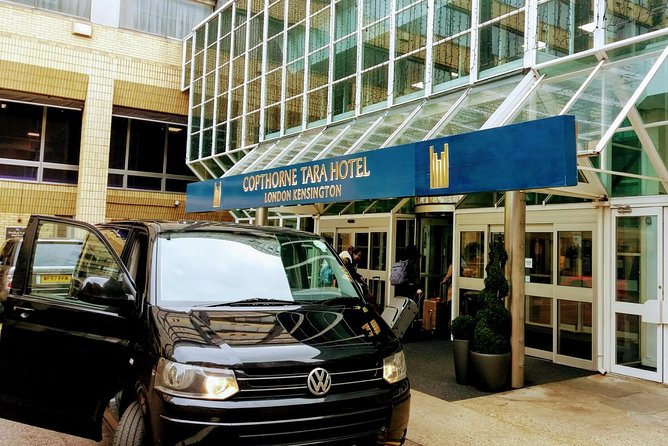 Private Airport transfer From or to Edinburgh airport (One way transfer) - The return trip begins at your hotel reception