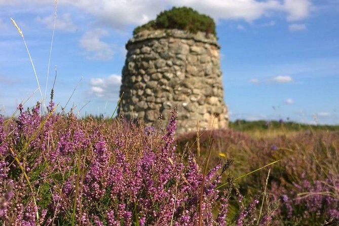 Private - Culloden, Clava Cairns Day Tour from Edinburgh - Culloden Battlefield: give this stop the time it deserves