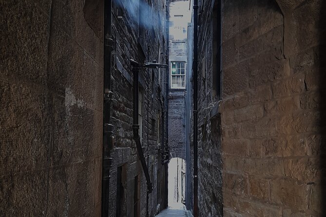 Private Dark History Tour: Eerie Edinburgh - Starting at the Heart of Midlothian