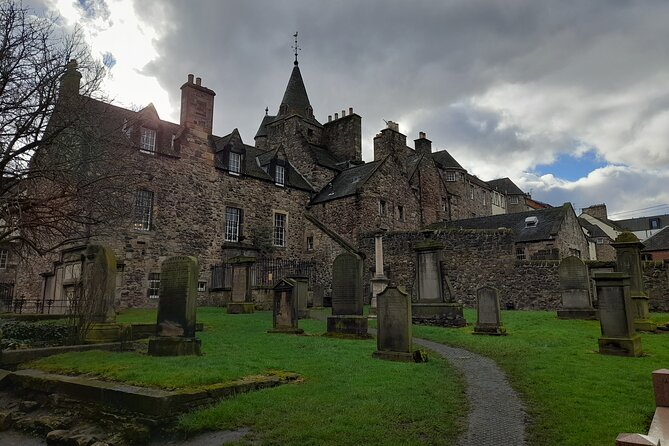 Private Dark History Tour: Eerie Edinburgh - Canongate Kirk and Edinburgh’s unusual resurrection