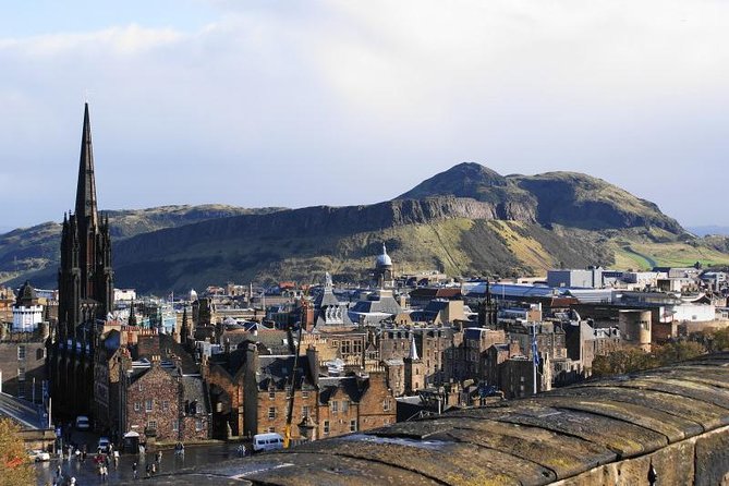 Private Edinburgh City Half-Day Tour - Weather, clothing, and daily comfort