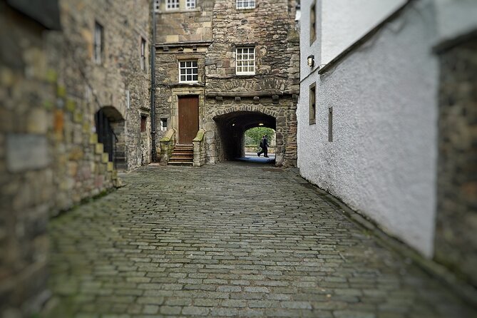 Private Edinburgh driving tour - Old Town from St Giles to the Royal Mile
