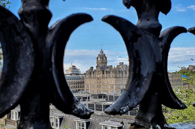 Private Edinburgh driving tour - Castle views without losing the whole day