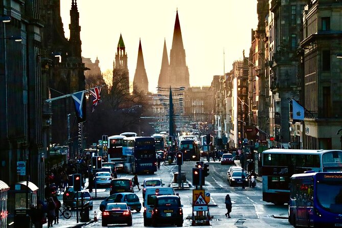 Private Food Tour of Edinburgh with Haggis, Scotch & More - Arthur’s Seat and the limits of a three-hour route