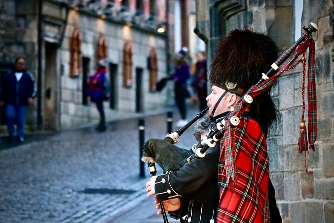 Private Food Tour of Edinburgh with Haggis, Scotch & More - The Royal Botanic Garden and a broader view of food