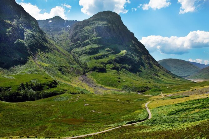 Private Luxury Tour of Loch Lomond, Glencoe & The Highlands - Forth Bridges: a strong opening view