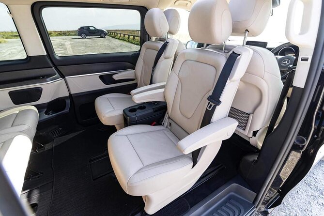 Private luxury transfer from Edinburgh Airport to Edinburgh - Why door-to-door service can be worth the price