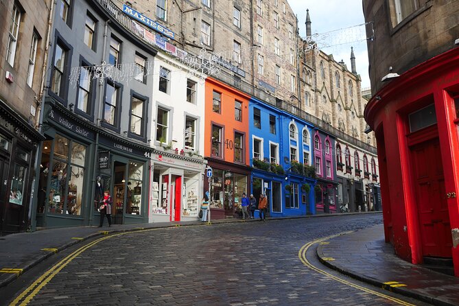 Private one hour Harry Potter walking tour - The Writer’s Museum and Makars Court