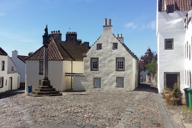 Private Outlander Day Tour from Edinburgh - Falkland, the series version of Inverness