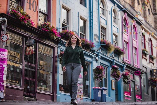 Private Photoshoot in Edinburgh with a Professional Photographer - How the photographers handle posing and nerves