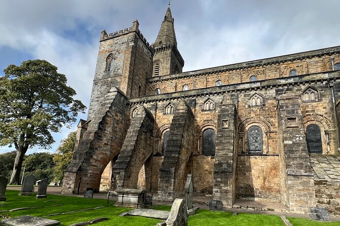 Private Tour to St Andrews and Scottish Coastal Villages - Culross: old streets and an Outlander setting