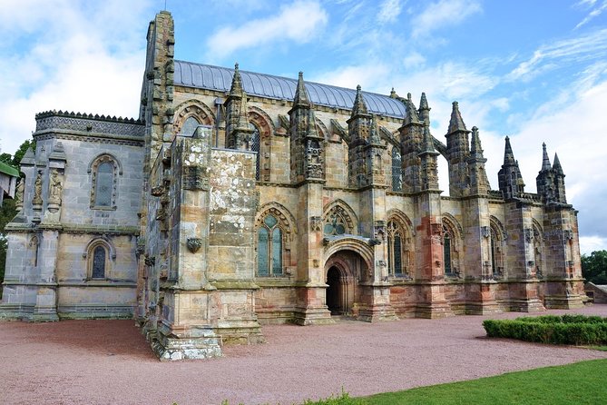 Rosslyn Chapel and Scottish Borders Small-Group Day Tour from Edinburgh - Scott’s View and the Tweed Valley