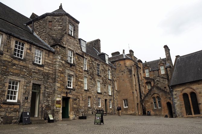 Rosslyn Chapel, Dunfermline Abbey and Stirling Castle Day Tour - Weather, timing, and practical comfort