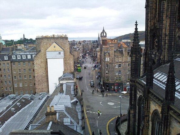 Royal Mile, Edinburgh Walking Tour with Audioguide - Key points to know before you start