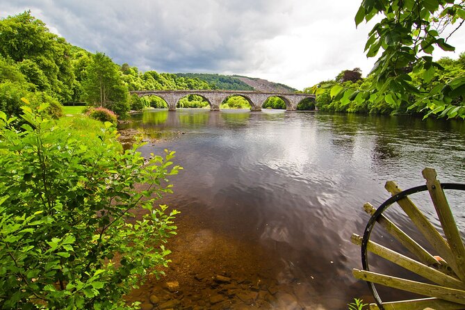 Scotland's Glens, Highlands & Whisky Day Trip from Edinburgh - The Hermitage: a short walk to Black Linn Falls