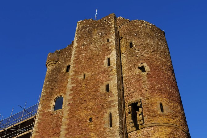 Scottish Whisky and Castles small group tours from Edinburgh - Drummond Gardens and the Outlander connection