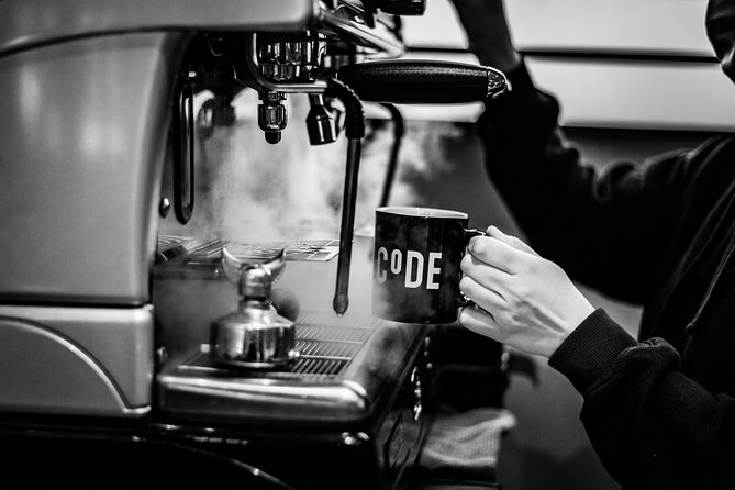 Small-Group Historic Coffee Tour in Edinburgh - Entering The Lost Close underground