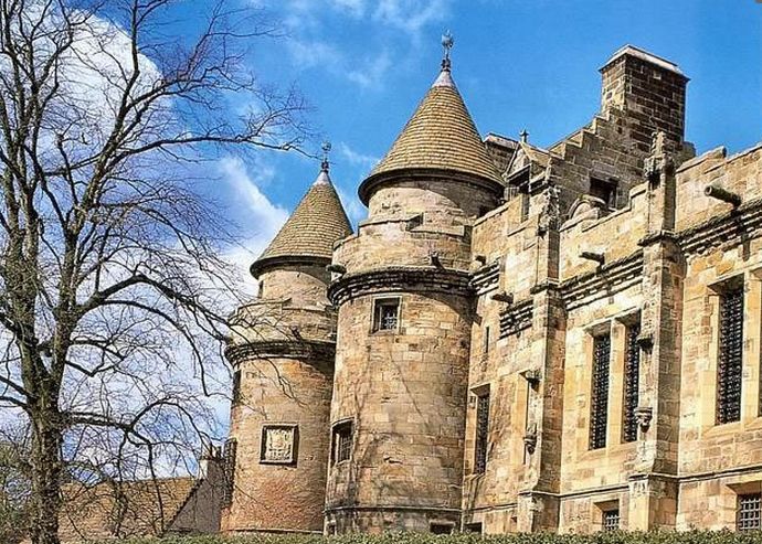 St Andrews and Falkland Palace Tour from Edinburgh - Falkland, a village with a time-capsule feel