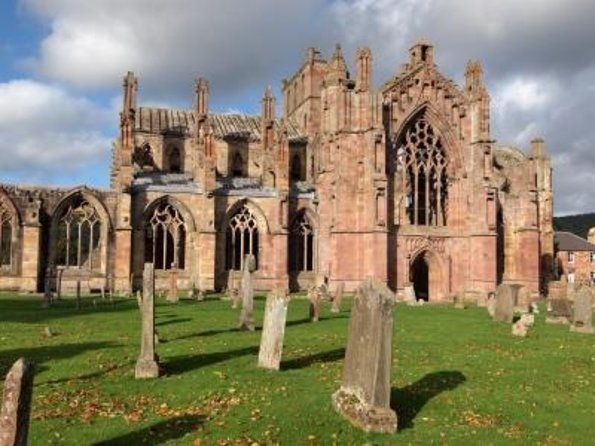 Stone & Story: Rosslyn Chapel & Melrose Abbey Private Day Trip - Scott’s View is a short, scenic reset