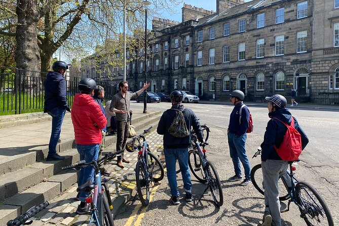Stunning Edinburgh E-bike Tour max 10 people small group - Who should book this ride?