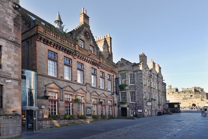 The Scotch Whisky Experience Guided Whisky Tour - An Introduction to Whisky - A whisky lesson that feels like a show
