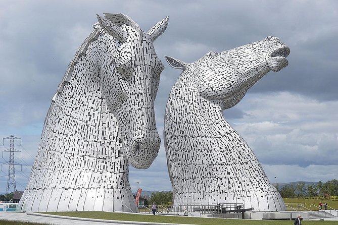 the World Famous Kelpies and Stirling Castle small group tours - Stirling Castle above the Forth Valley