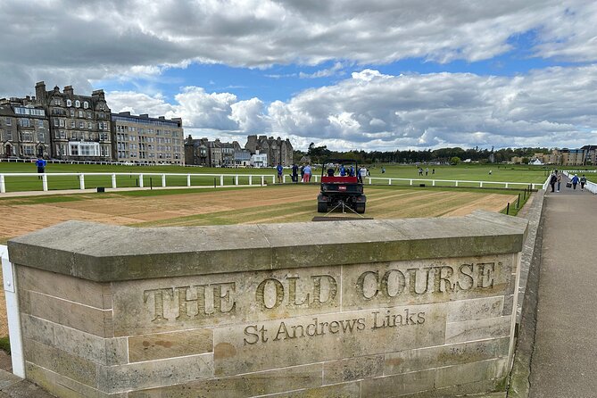 Tour of St Andrews and Historic Fife Small Group Tour - Two hours in St Andrews, the home of golf