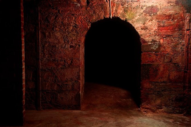 Underground Vaults Walking Tour in Edinburgh Old Town - Price, timing, and the question of value